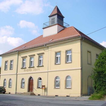 Die Kirche muss im Dorf bleiben!